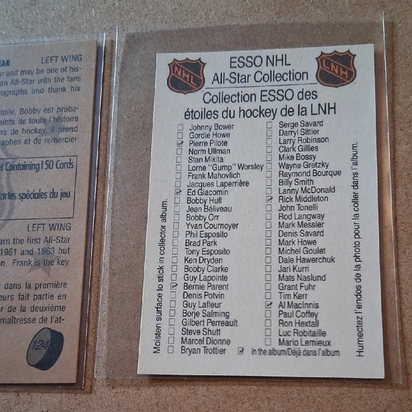 Bobby Hull Hockey Card Lot with Chicago Blackhawks Artwork - Picture 6 of 6